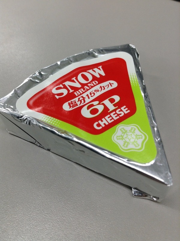 雪印メグミルク６Pチーズ　塩分15%カット