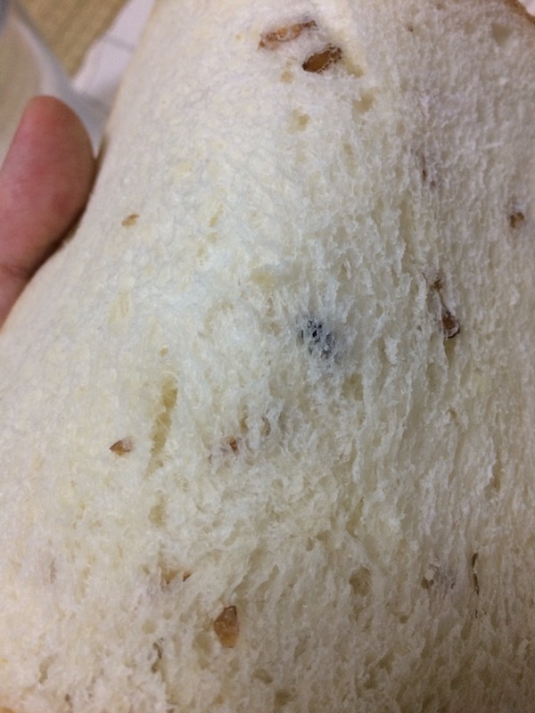 ライ麦食パン(トップバリュ)は冷蔵庫に保存してそのまま食べても美味しい