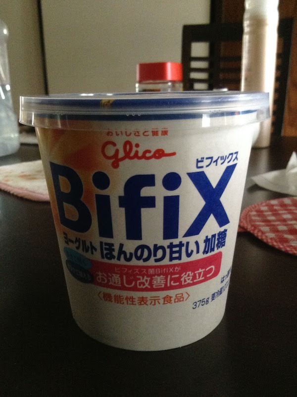 BifiXヨーグルトほんのり甘い加糖375g(グリコ)は高コスパでおすすめ